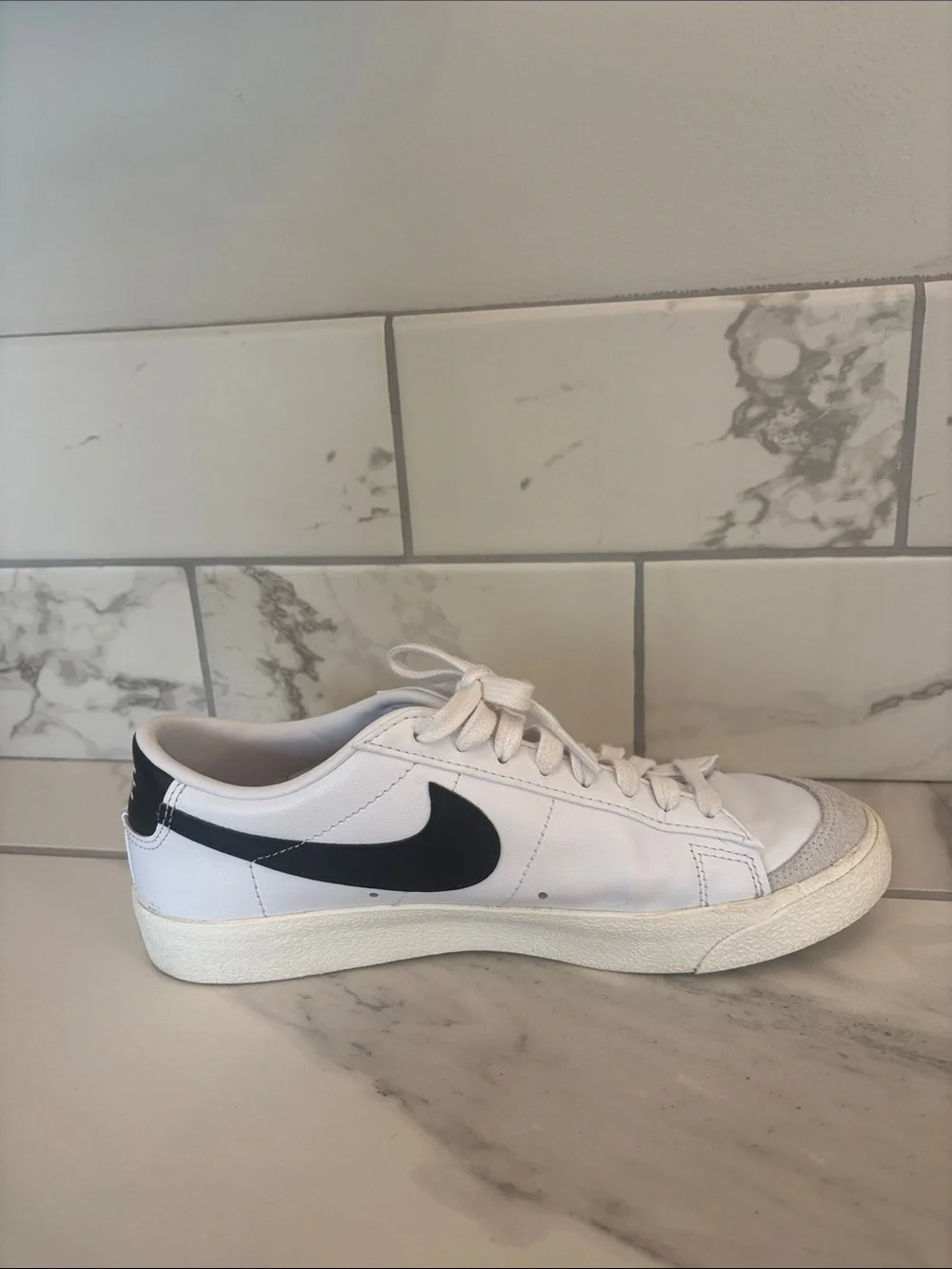 Nike low top